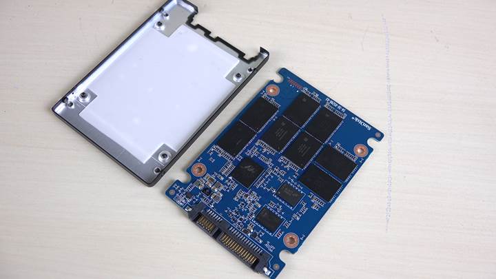 WD Blue 1TB SSD inceleme videosu 'WD'den F/P odaklı performanslı SSD'