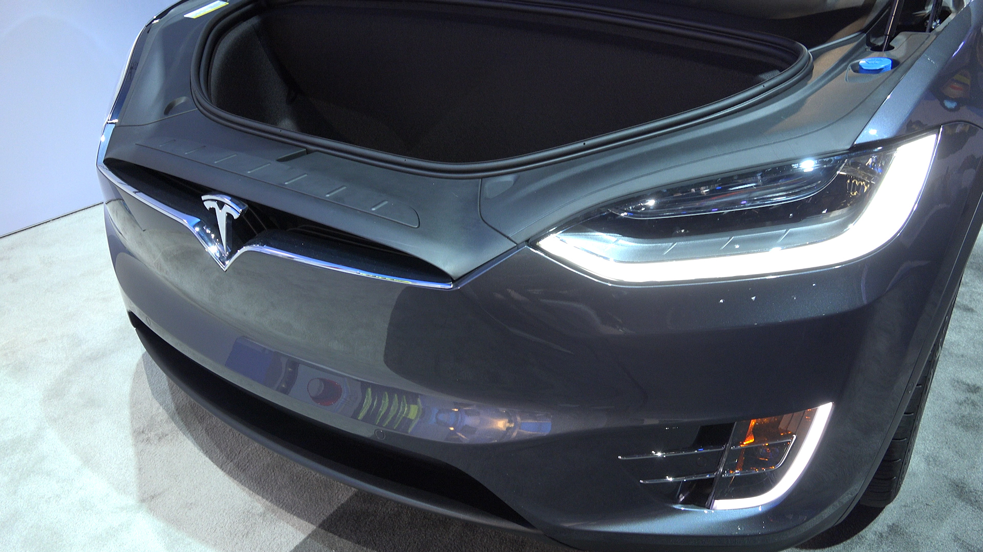 Tesla otomobillerin yeni piline yakından bakıyoruz