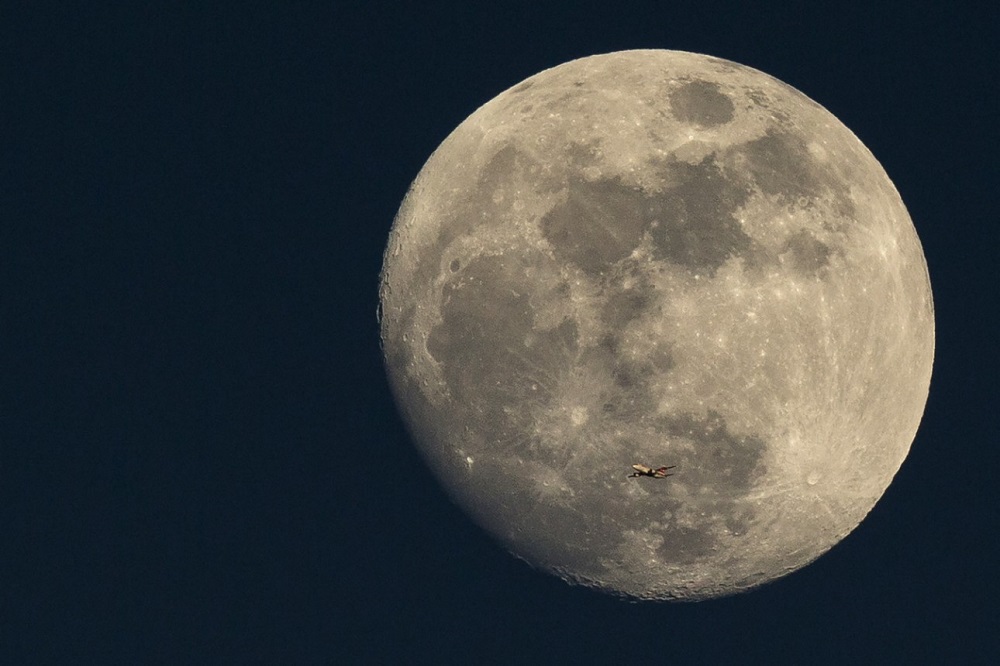 Uydumuz Ay kaç yaşında? İşte bilim insanlarının yeni teorisi