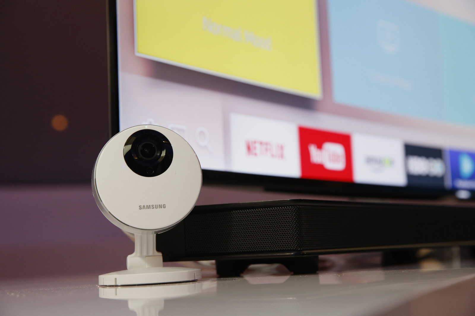 Samsung Smartcam yine açık verdi