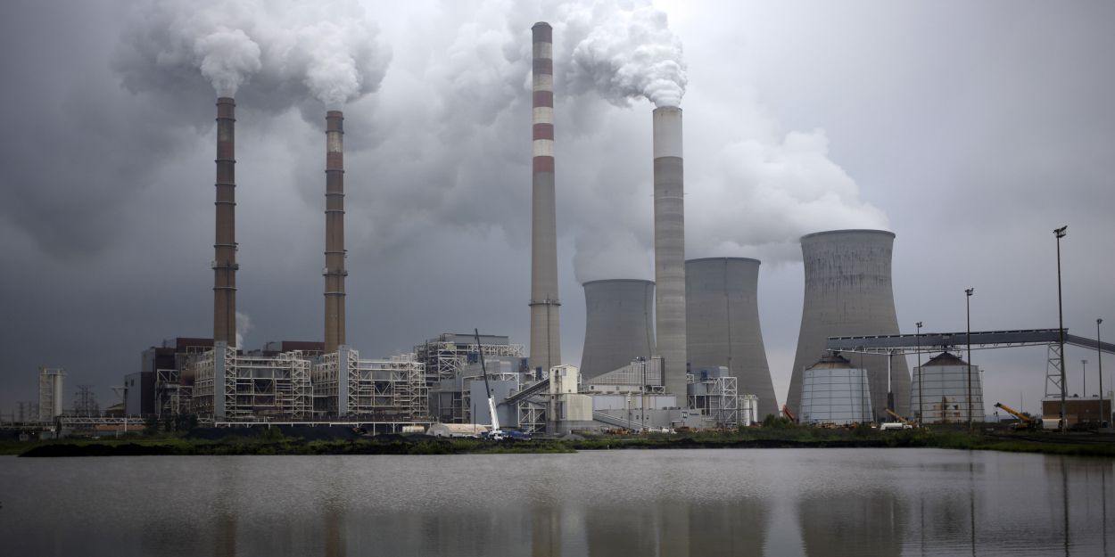 Çin, kömür ile çalışan elektrik santrallerinin yapımını durdurdu