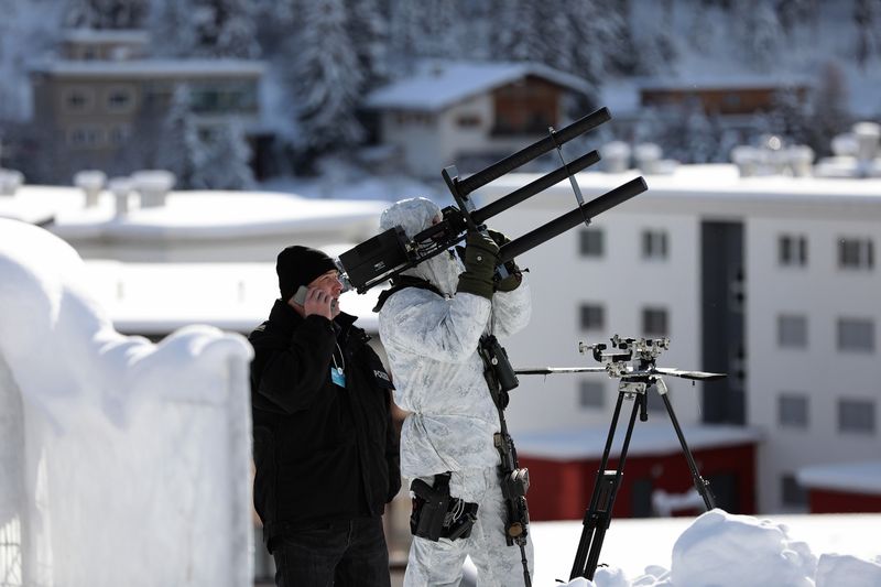 Anti-drone silahları Davos'ta kuş uçurmadı