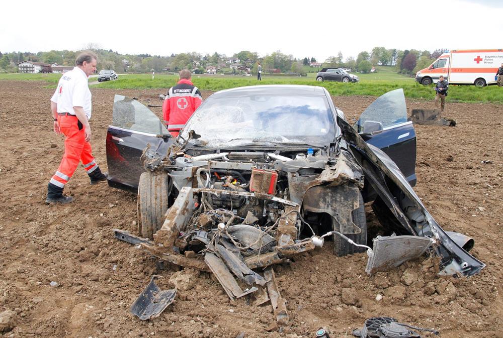 Tesla'nın kaza soruşturması tamamlandı: Otomatik pilotun kusuru yok