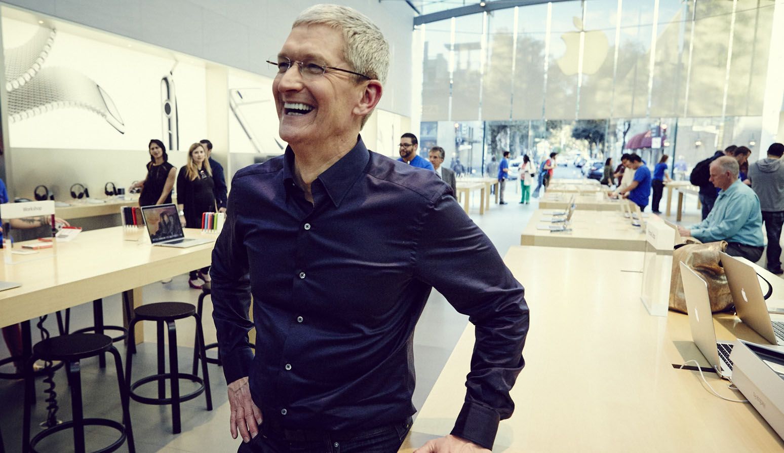 “Tim Cook şirketi sıkıcı hale getirdi”