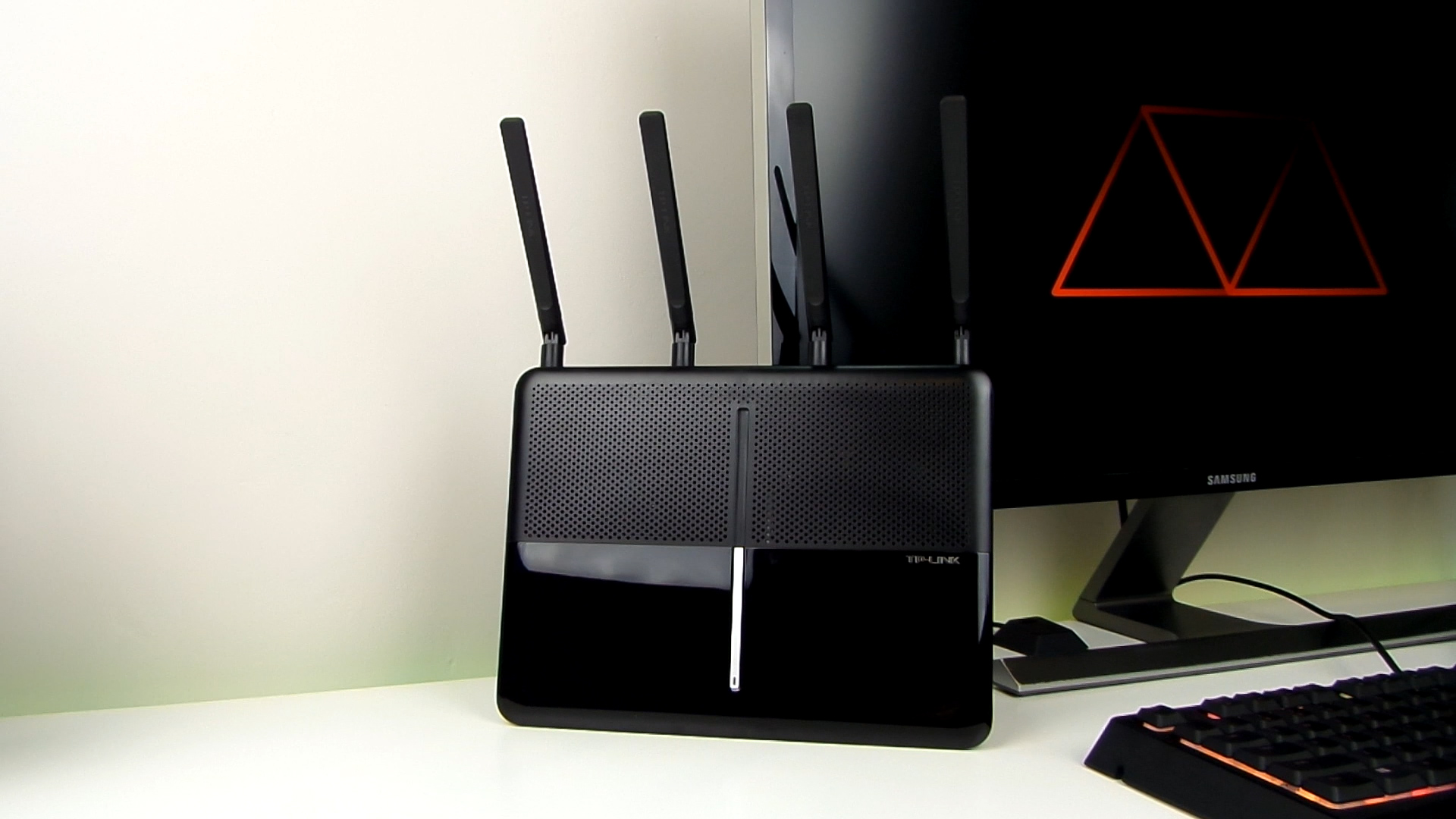 TP-Link Archer VR2600 incelemesi 'Qualcomm MU EFX yongalı, üst segment fiber modem/router'