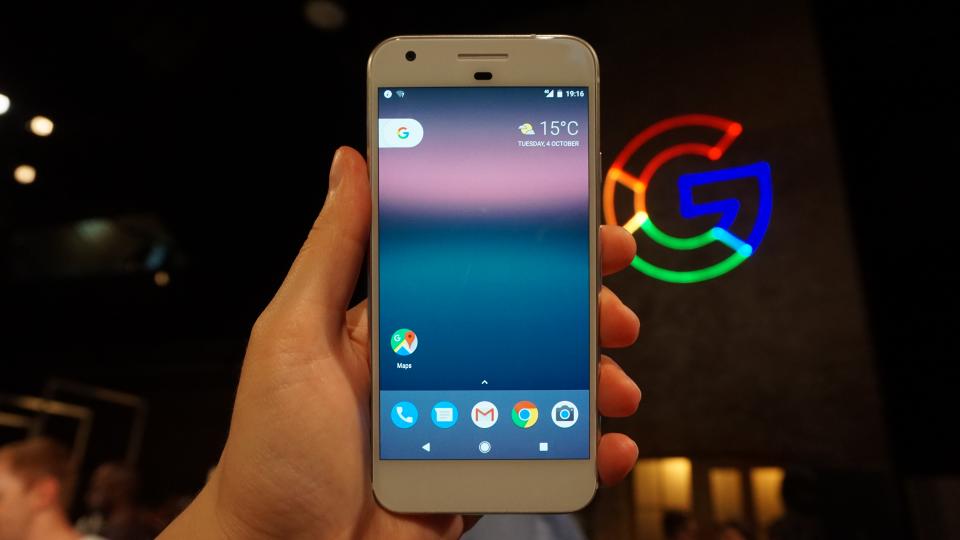 Google: Pixel serisinin üretimi durmadı