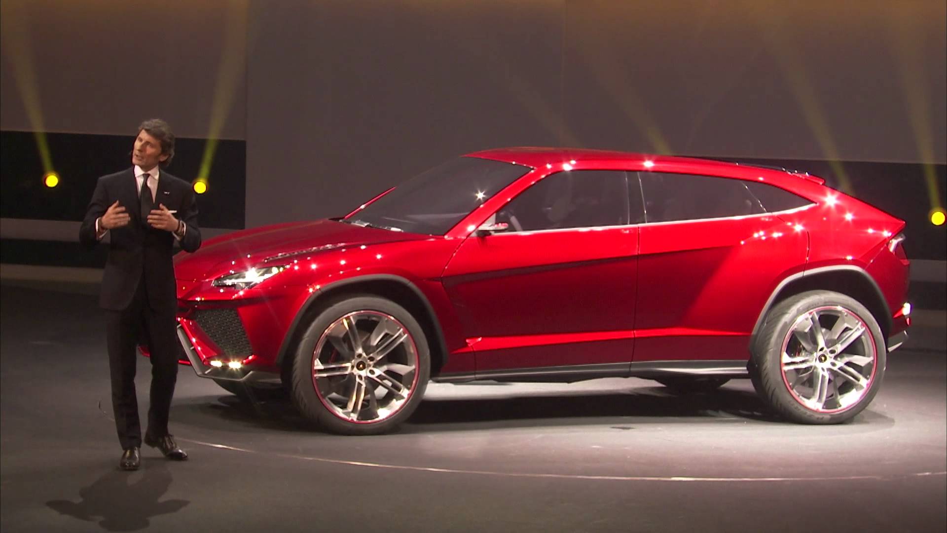 Lamborghini Urus'un üretimi Nisan ayında başlıyor