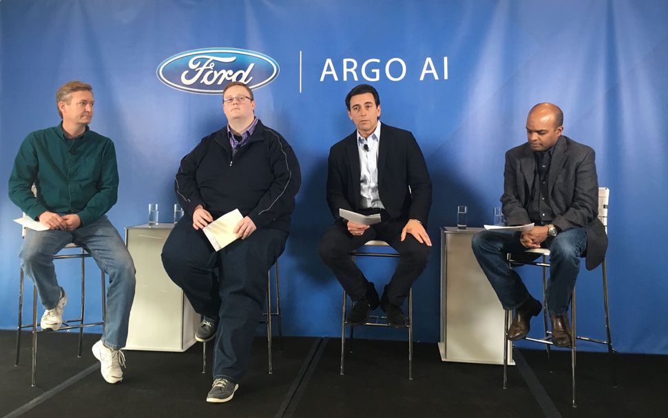 Ford otomatik pilot teknolojisinde gaza bastı: Yapay zekaya 1 milyar dolarlık yatırım