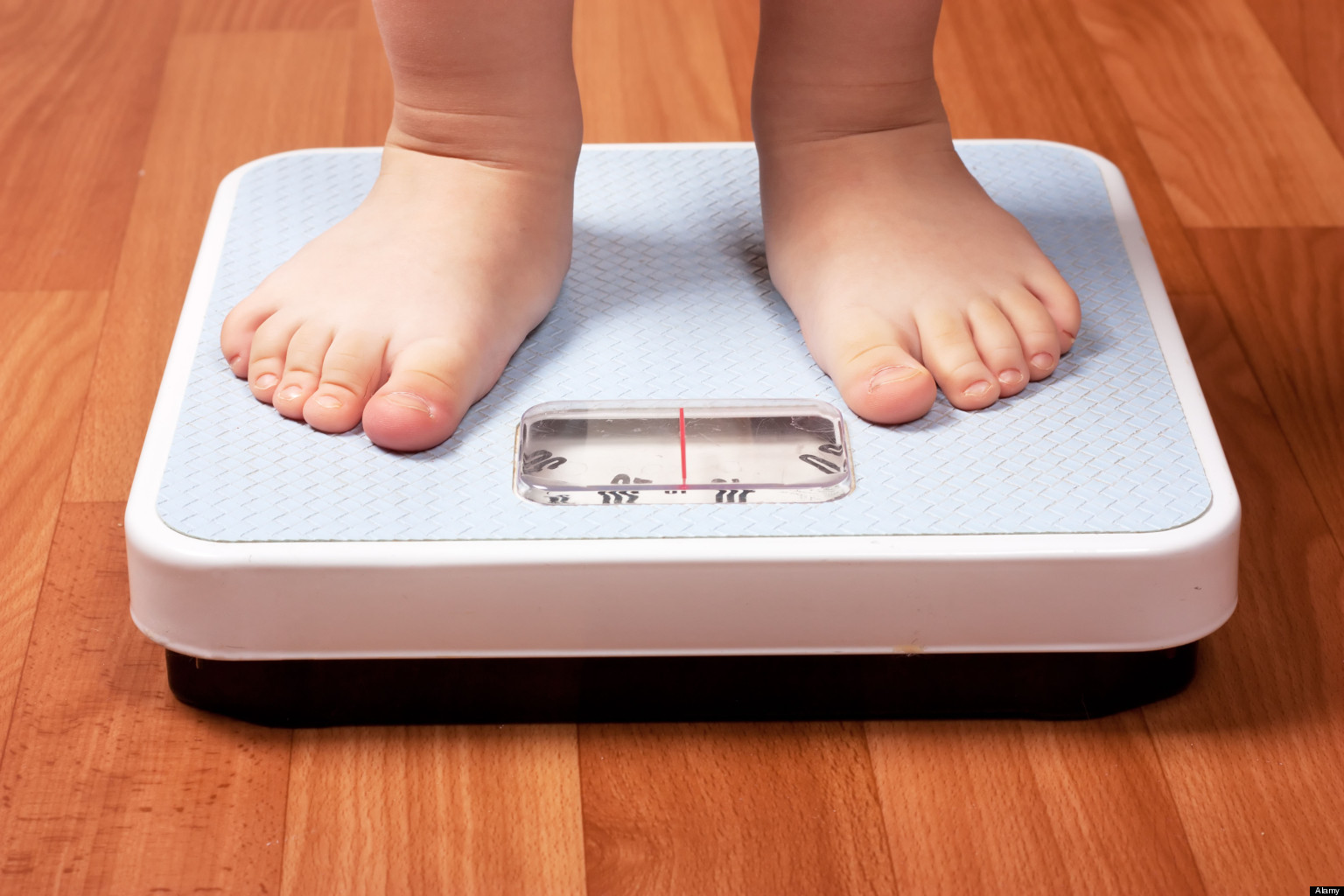 Çocukların saat 8’den sonra yemek yemesi obeziteye neden olmuyor