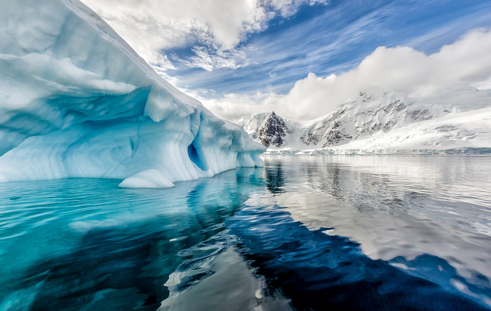 Antarktika buz tabakası, küresel ısınmadan dolayı hızlı bir şekilde eriyor