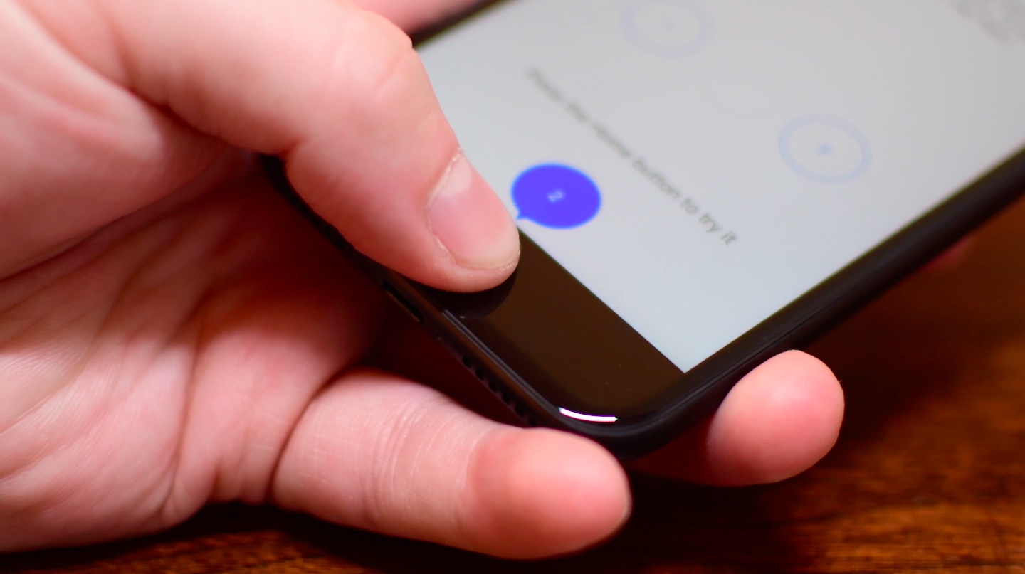 Apple, parmak izi okuyabilen dokunmatik ekran teknolojisinin patentini aldı