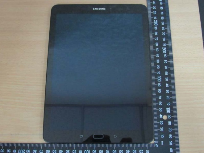 Samsung Galaxy Tab S3’ün net fotoğrafları ortaya çıktı