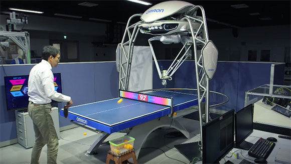 Masa tenisi antrenörü olan robot rekorlar kitabına girdi