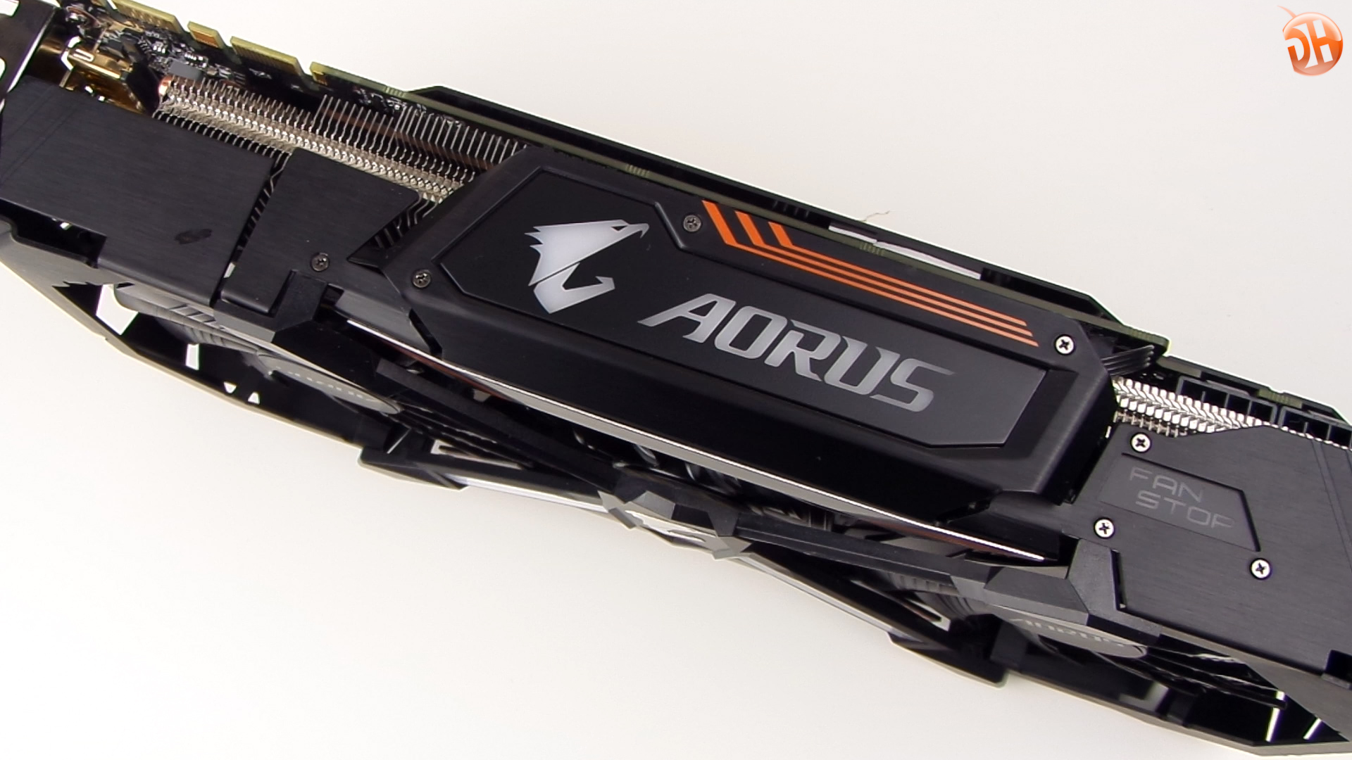 Aorus GTX1080 Xtreme Edition incelemesi '2.1GHz'e çıkabilen en iyi GTX1080'lerden'