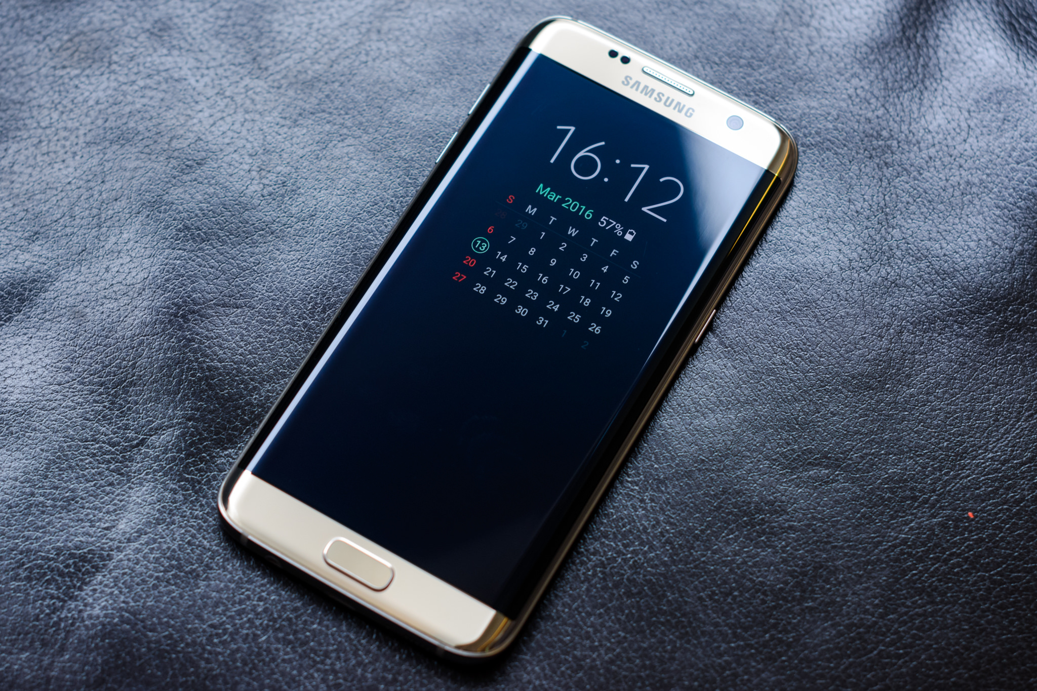 Samsung, katlanabilir telefon için prototip üretimine başlıyor