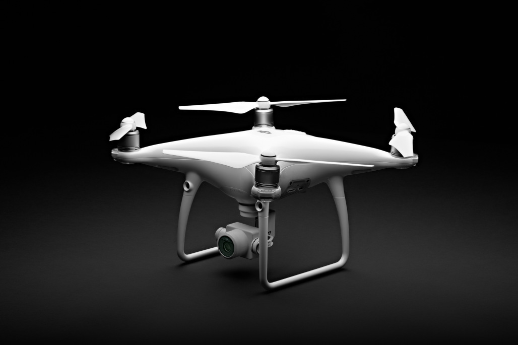 DJI Phantom 4 Advanced duyuruldu