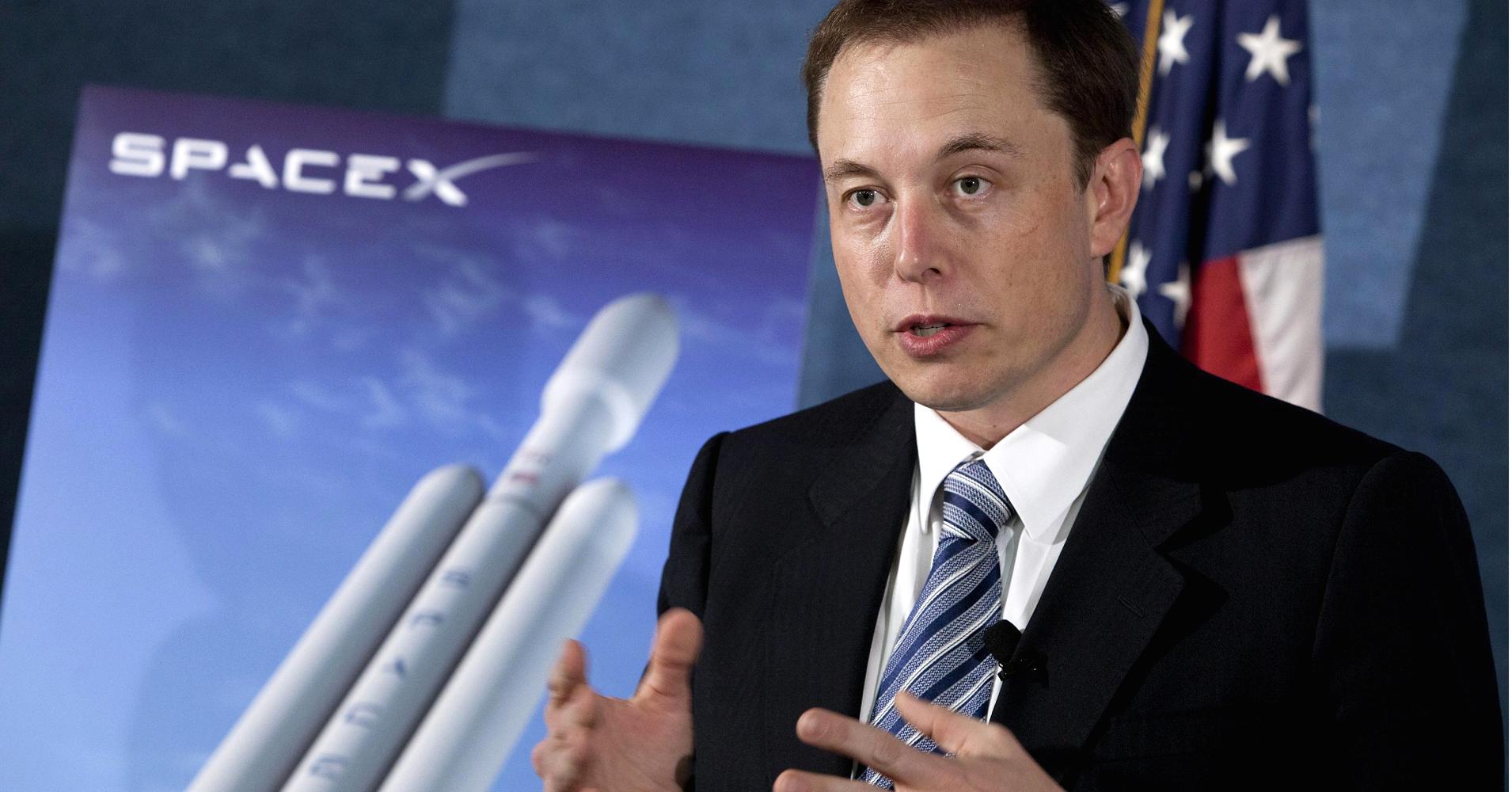 SpaceX ile uzaydan internet keyfi: İlk uydular 2019'da fırlatılıyor