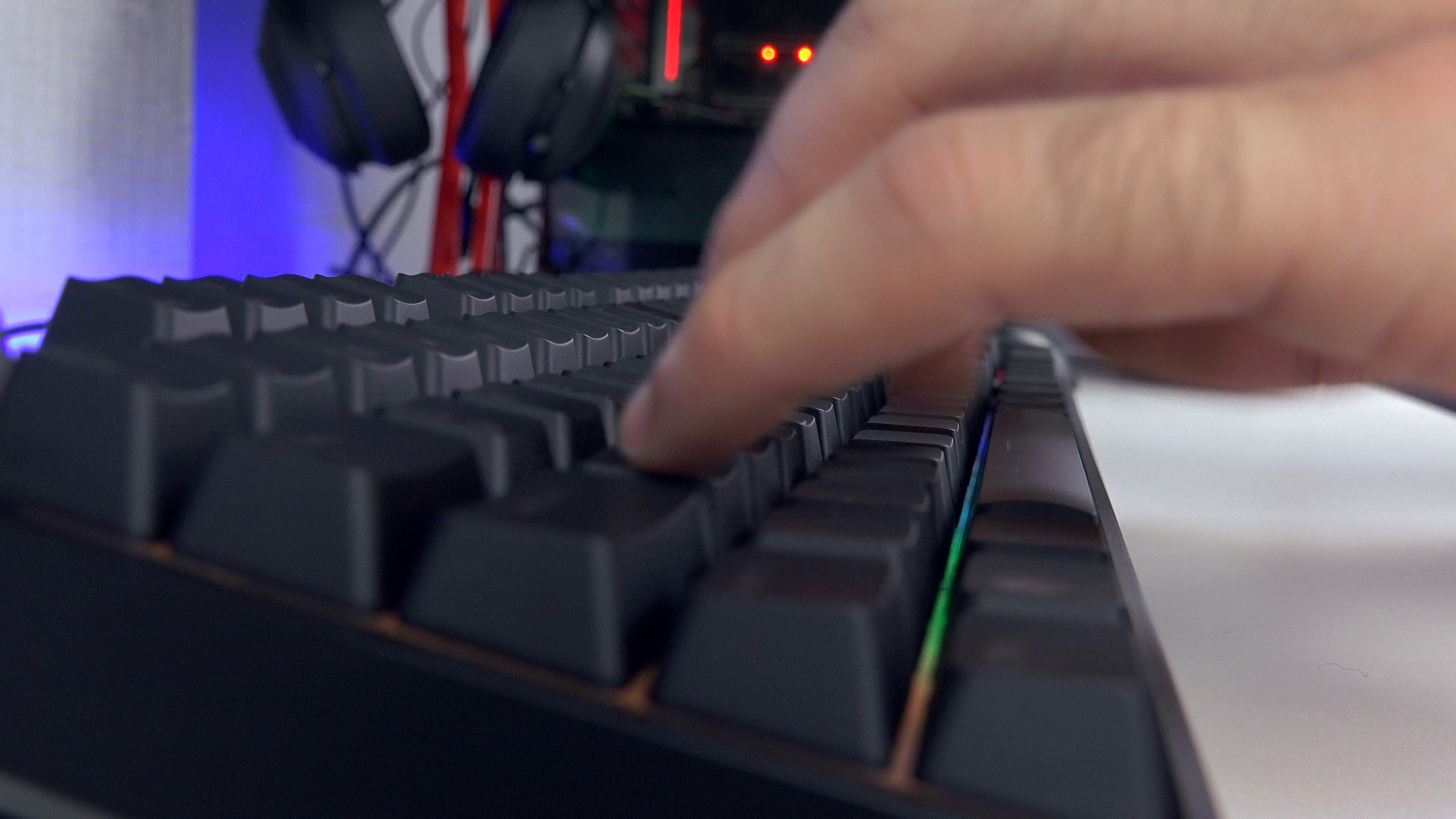 CM Masterkeys Lite L Combo 'Fiyat / Performans odaklı RGB Klavye ve Fare seti' inceleme