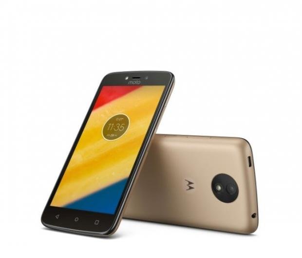 Moto C ve C Plus ile tanışın