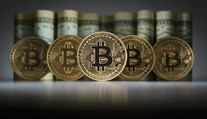 Bitcoinden tarihi rekor: 2000$ değerine ulaştı