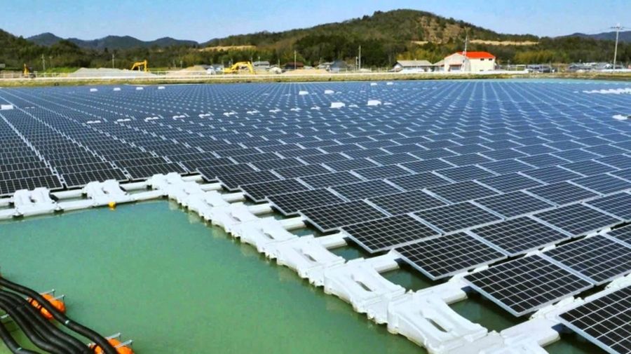 Dünyanın en büyük yüzen solar tesisi Çin'de kuruldu