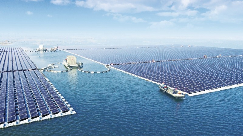Dünyanın en büyük yüzen solar tesisi Çin'de kuruldu