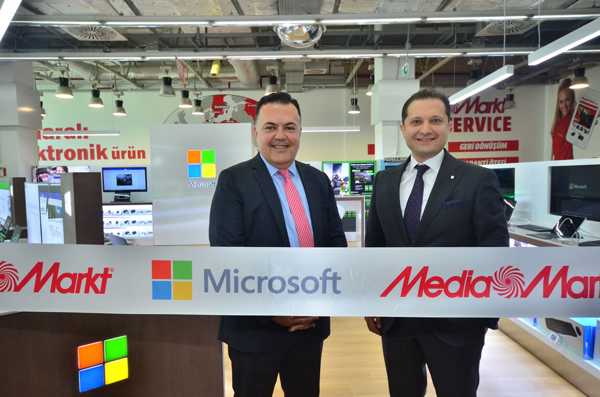 Microsoft’un Türkiye’deki ilk mağaza içinde mağazası açıldı