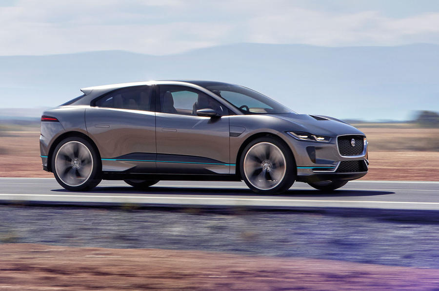 Jaguar, elektrikli I-Pace SUV'un üretimine başladı