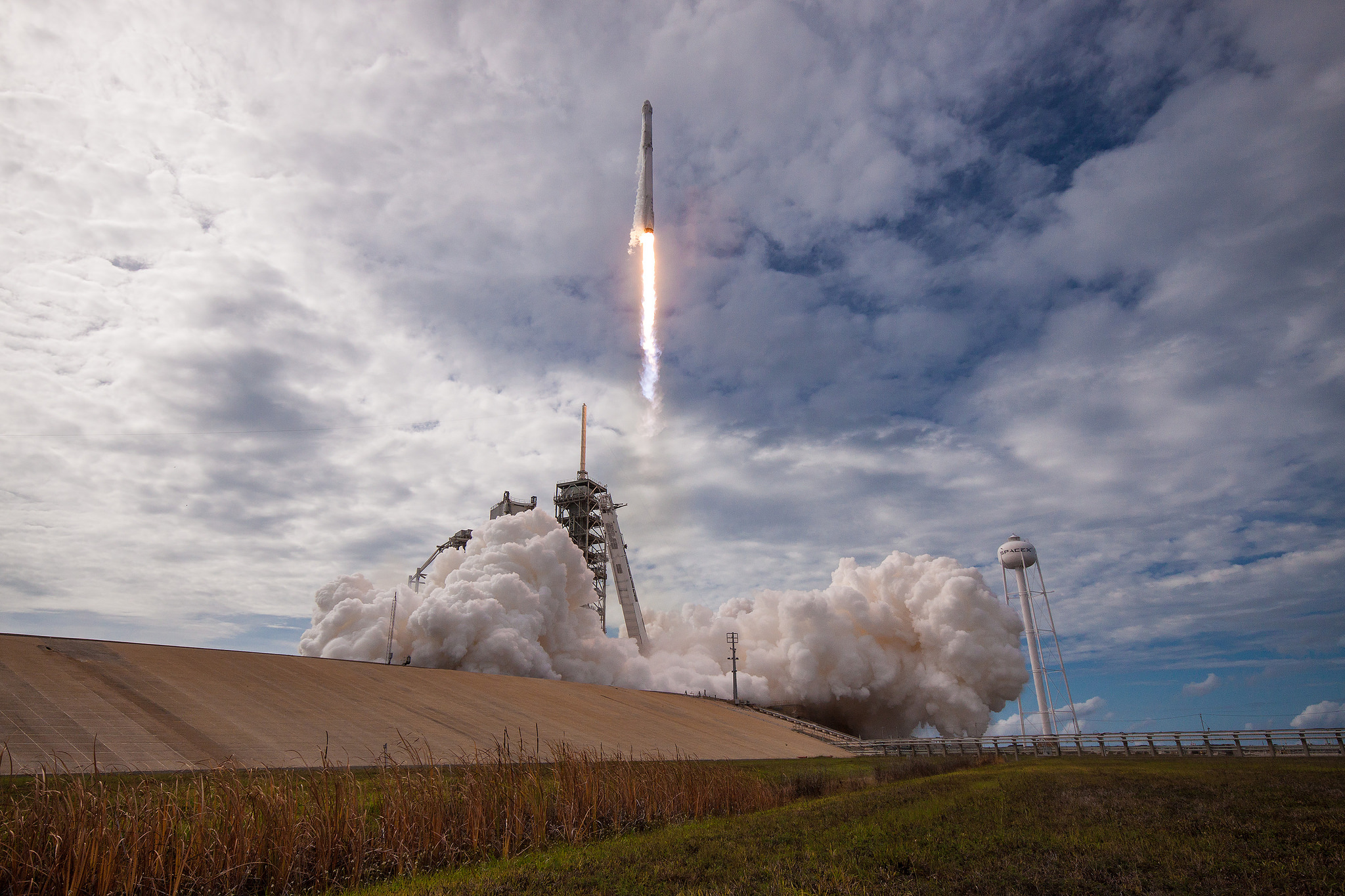 SpaceX durmak bilmiyor: 48 saat içerisinde yeni bir rekor geliyor