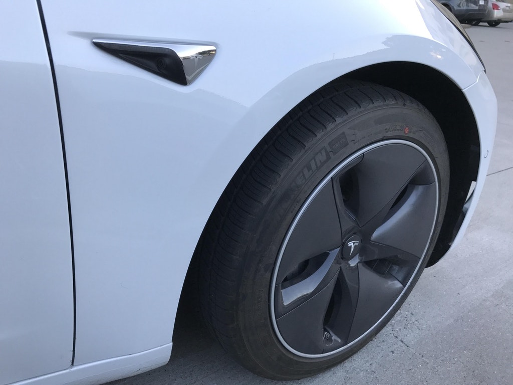 Tesla Model 3'ün final tasarımını gösteren fotoğraflar ortaya çıktı