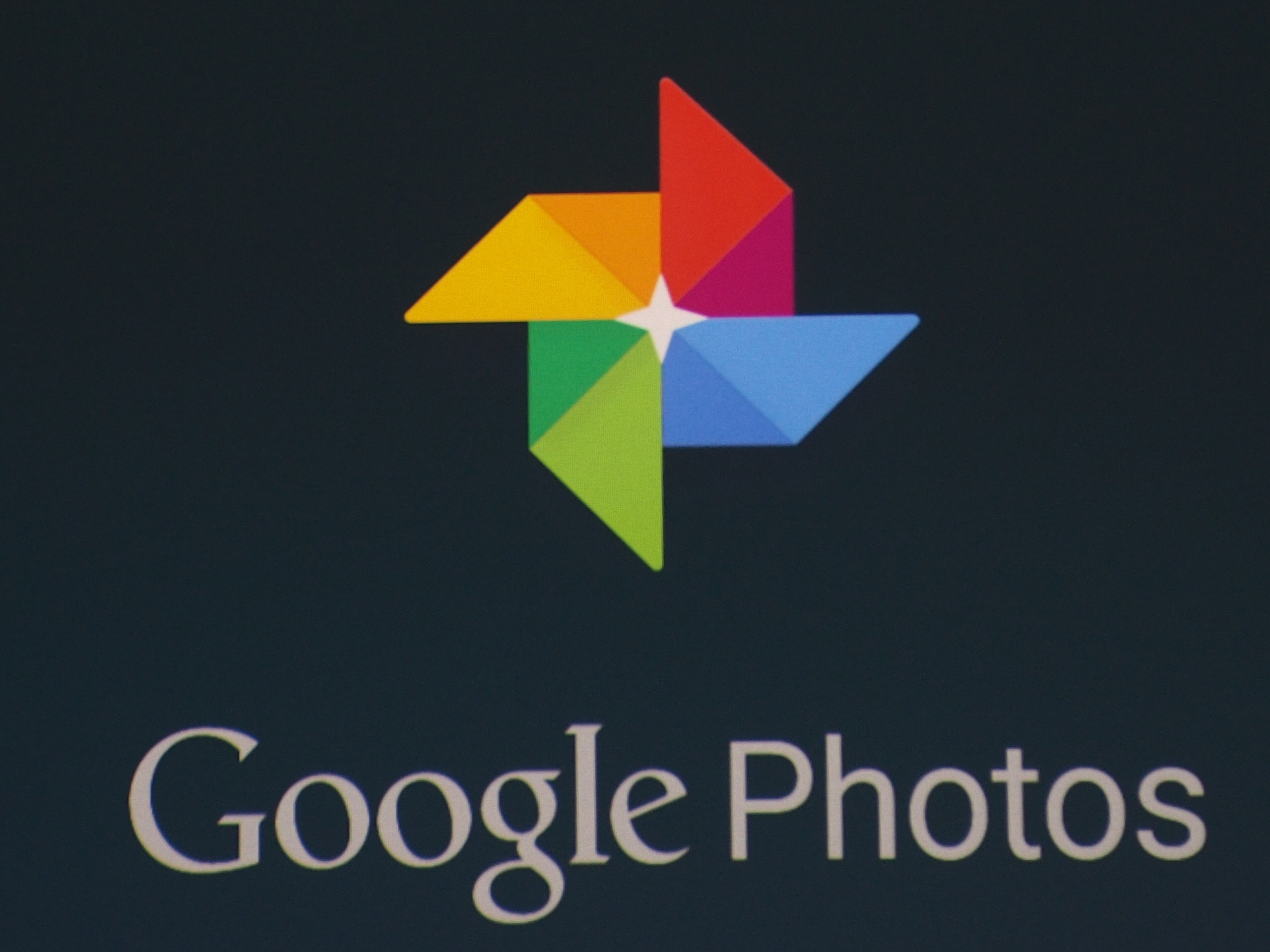 Google Photos’a otomatik fotoğraf paylaşma özelliği eklendi