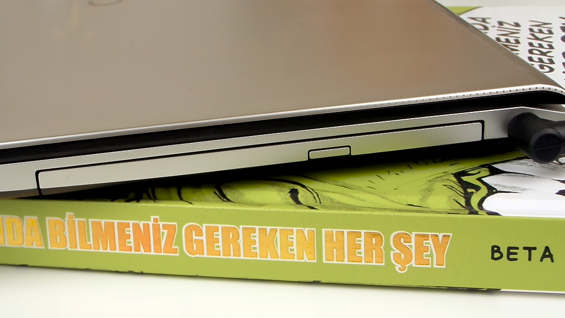 Casper Nirvana F700 incelemesi 'İnce ve Hafif'