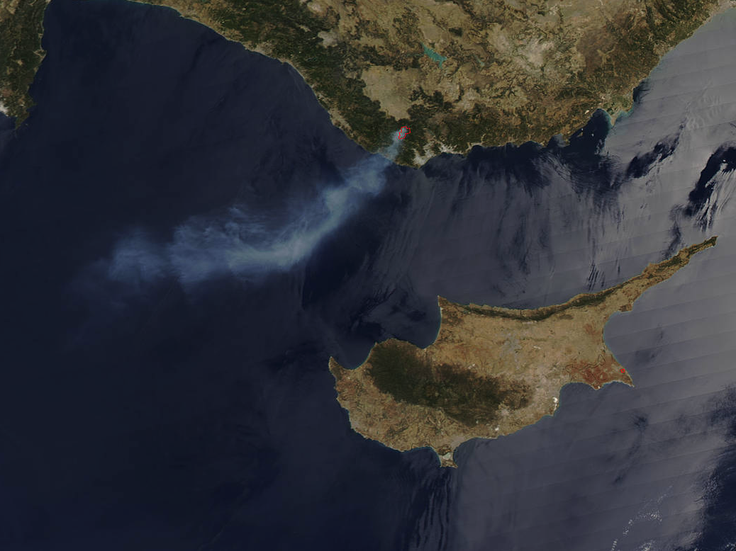 Mersin’de çıkan orman yangınını NASA’nın uydusu görüntüledi