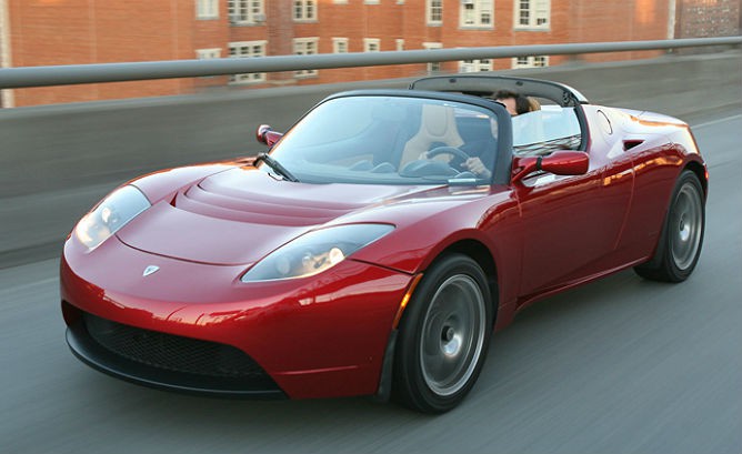 Tesla’dan ikinci nesil Roadster’a özel teşvik