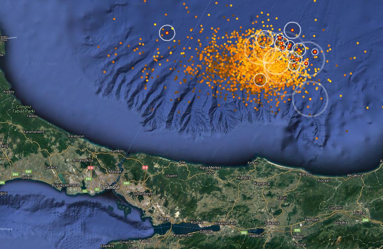 İstanbul'da metrekareye ortalama dört damacana yağmur yağdı