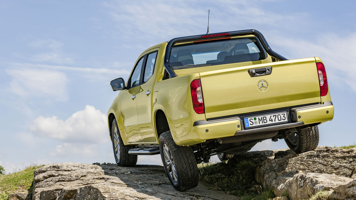 Mercedes'in ilk pickup modeli tanıtıldı: X-Class