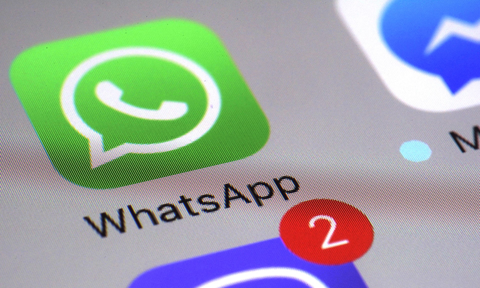 Çin’de WhatsApp’a engel