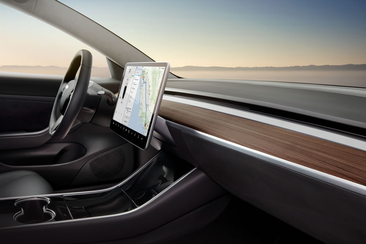 Tesla Model 3'ün dokunmatik ekranını kurcalayabileceğiniz sayfa hazırlandı