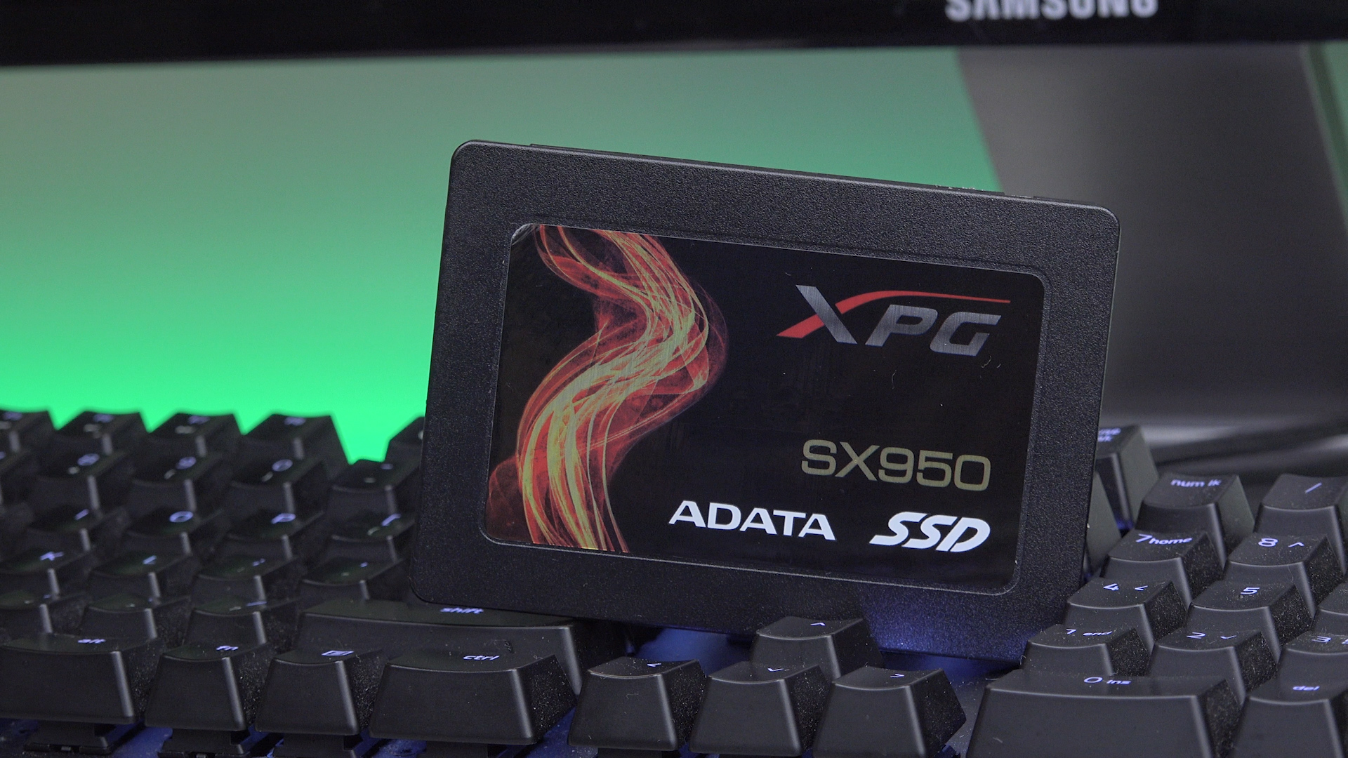 ADATA XPG SX950 SSD incelemesi '3D NAND MLC'li, uzun ömürlü SSD'