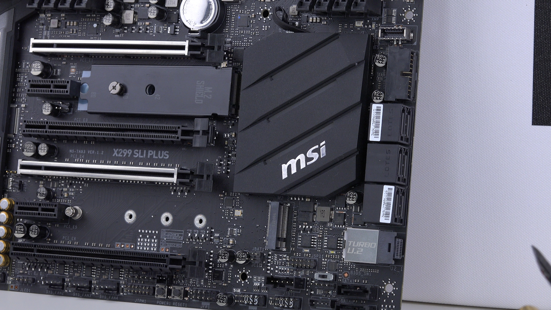 MSI X299 SLI Plus incelemesi 'Odağı belli, segmentinde hesaplı anakart'