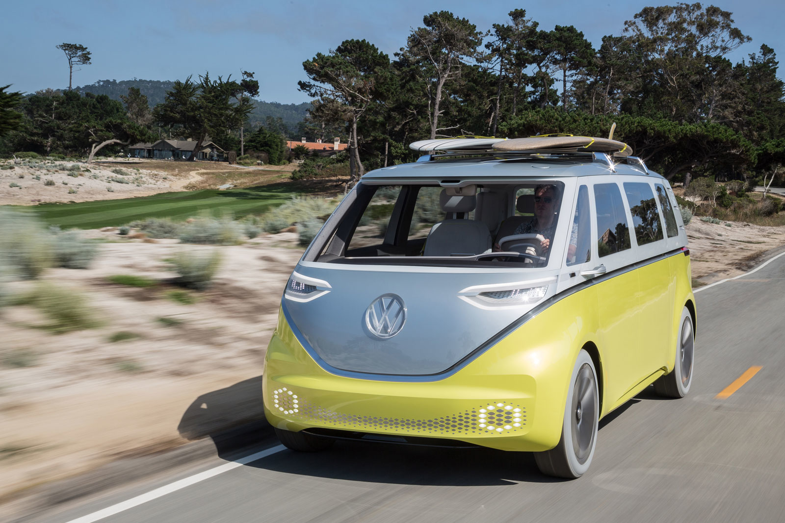 Volkswagen'in elektrikli mikrobüsü 2022'de yollara çıkıyor