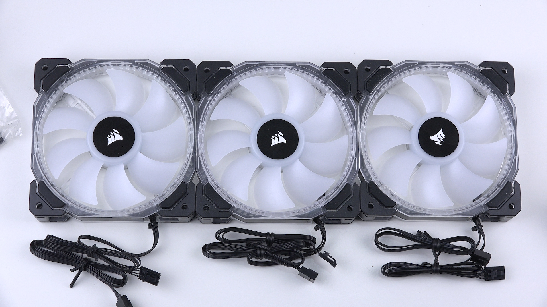 Corsair HD120 RGB Fan incelemesi 'RGB fanda altın standart'