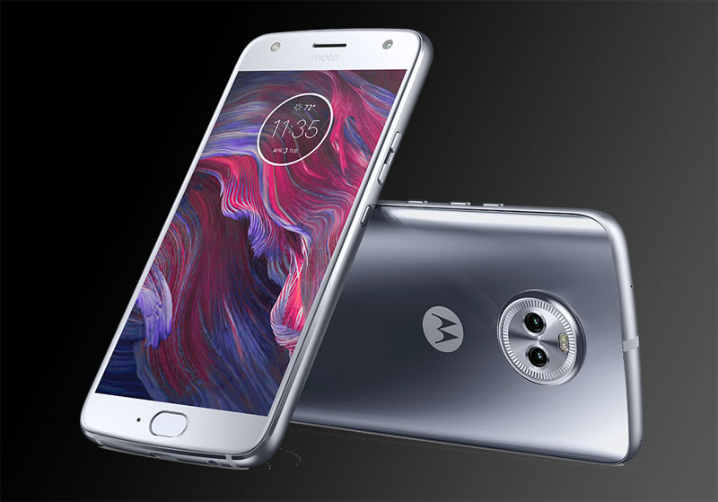 Çift kameralı Moto X4 resmiyet kazandı