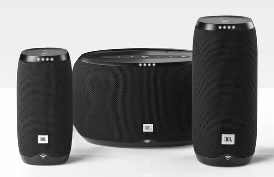 Bir akıllı hoparlör de JBL’den geliyor