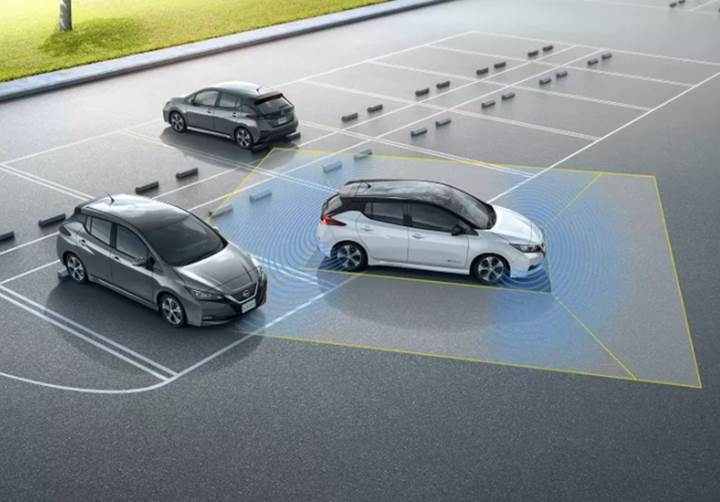 Tek pedala sahip E-Pedal teknolojili, 2018 Nissan Leaf