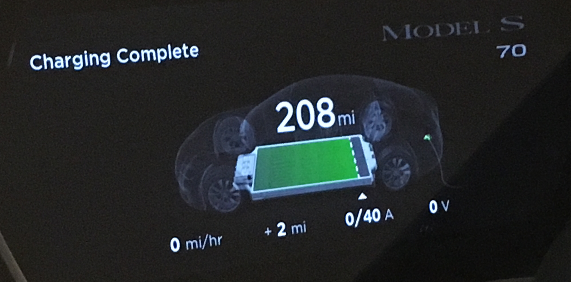 Tesla, müşterilerin kasırgadan kaçması için batarya kapasitelerini yazılım güncellemesiyle artırdı