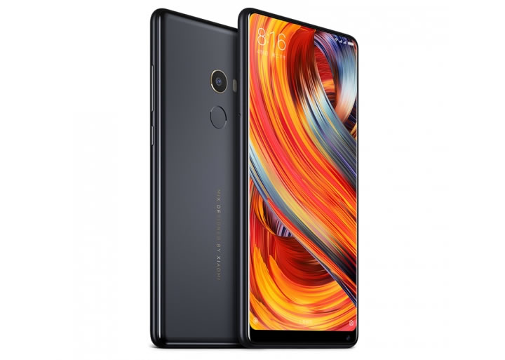 Mi Mix 2'nin beyaz seramik varyantı büyüledi