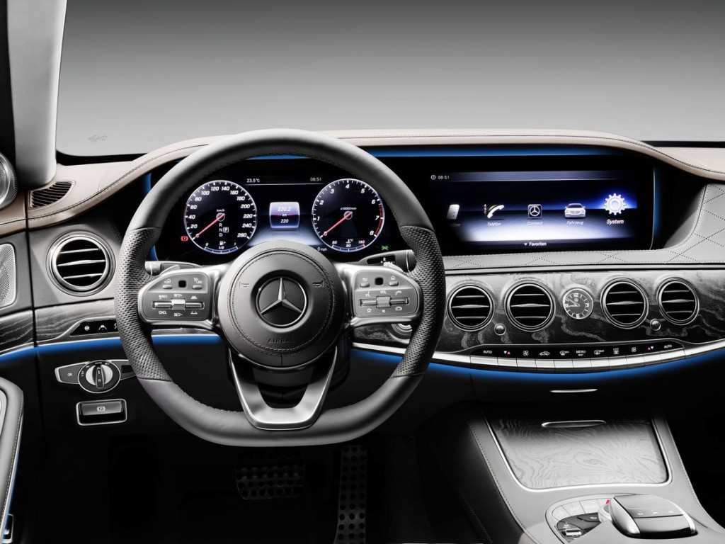 Yenilenen Mercedes-Benz S-Serisi Türkiye'de satışa sunuldu