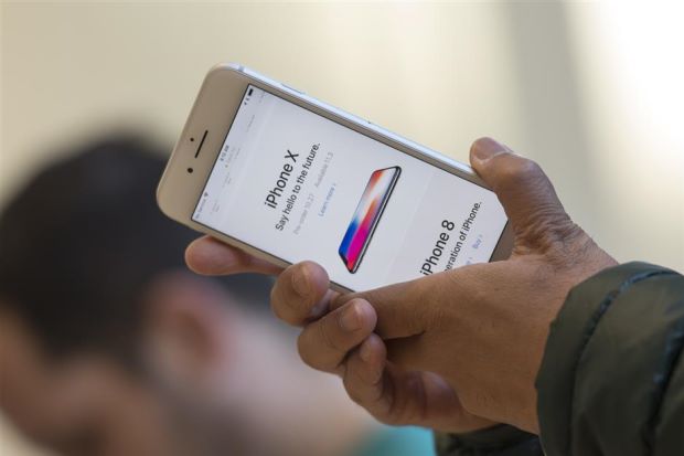 iPhone 8 üretim maliyetleri daha yüksek