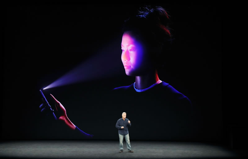 Android üreticileri Face ID'nin ardından yüz tanıma teknolojisine yöneliyor